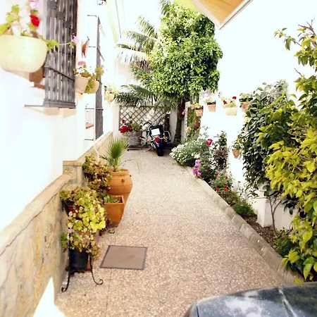 300-meter-bis-zum-strand-caracola-wohnung-mit-garten Chipiona