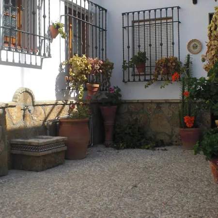 300-meter-bis-zum-strand-caracola-wohnung-mit-garten *