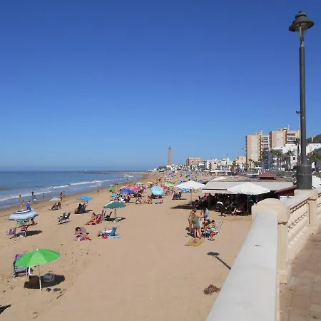 300-meter-bis-zum-strand-caracola-wohnung-mit-garten *