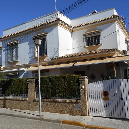 300-meter-bis-zum-strand-caracola-wohnung-mit-garten Апартаменты *
