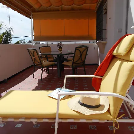 300-meter-bis-zum-strand-caracola-wohnung-mit-garten Чипиона